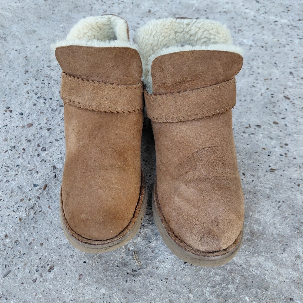 Ugg Mckay Ankle Boots